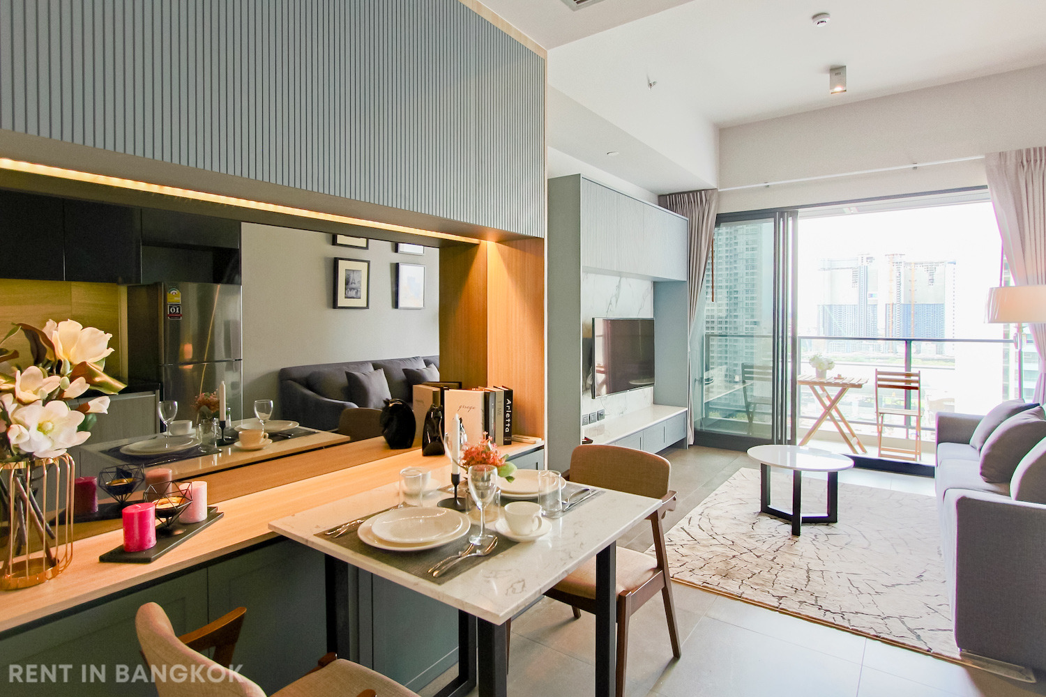 Luxurious One Bedroom Condo for Rent in Asoke - Rent in Bangkok